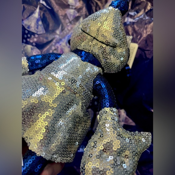 Disney Parks Disneyland 60th Birthday Diamond Anniversary Sequin Minnie Mouse - Picture 11 of 13